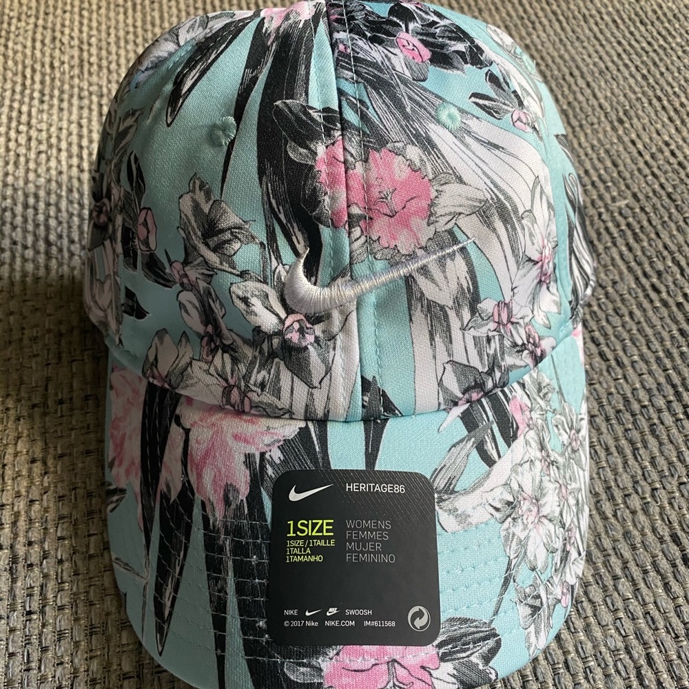 New Nike Floral Women’s Heritage Hat